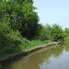 There is little to indicate the aqueduct from the canal. by Peter Stockdale – 3 May 2007