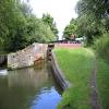 Waiting for the lock to empty before proceeding up to Lawsonford. by Jeff Jenkins – 14 August 2005